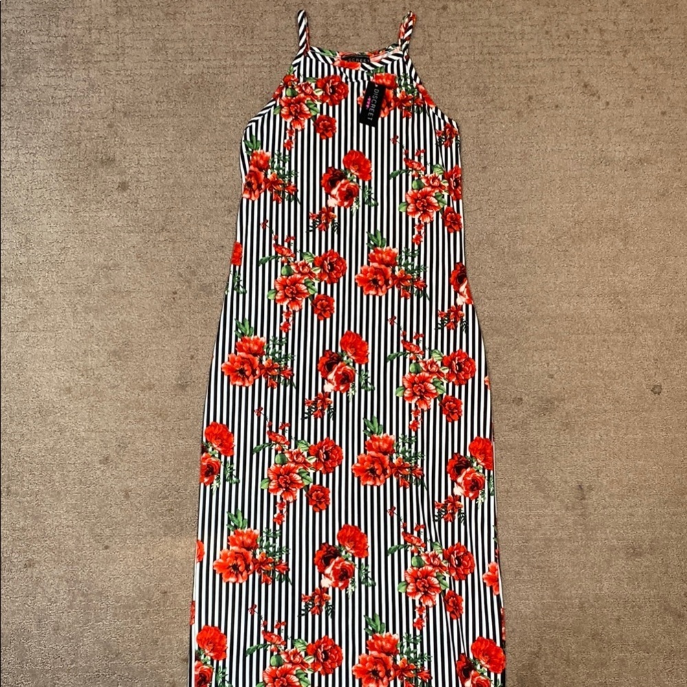 Black and White Striped w/ Red Floral Large Sleeveless Maxi Dress NWT Summer